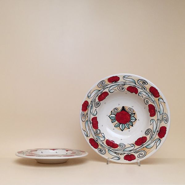 SET OF FRUIT OR DESSERT PLATES OF CM. 23 DIAMETER